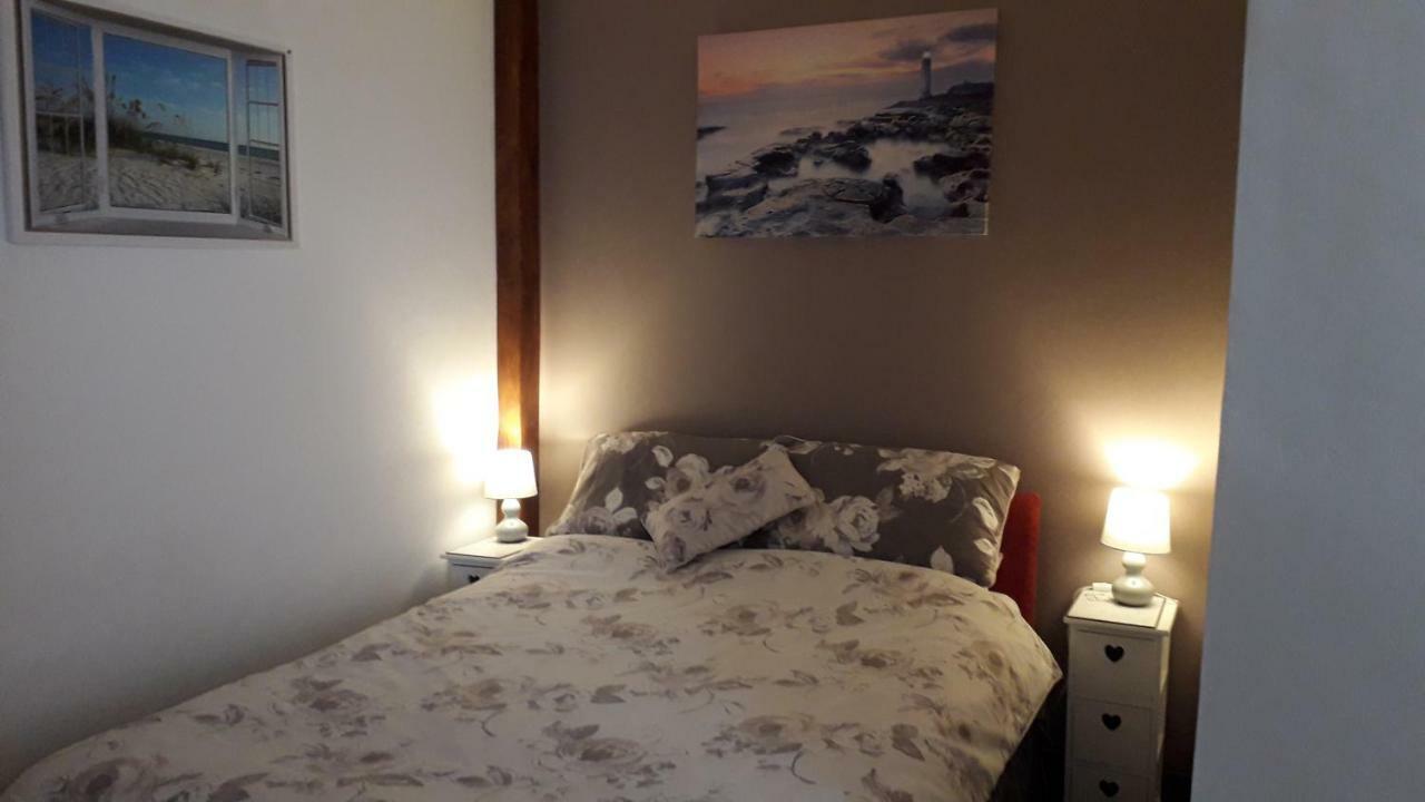 Hotel The Anchorage Amlwch Exterior foto